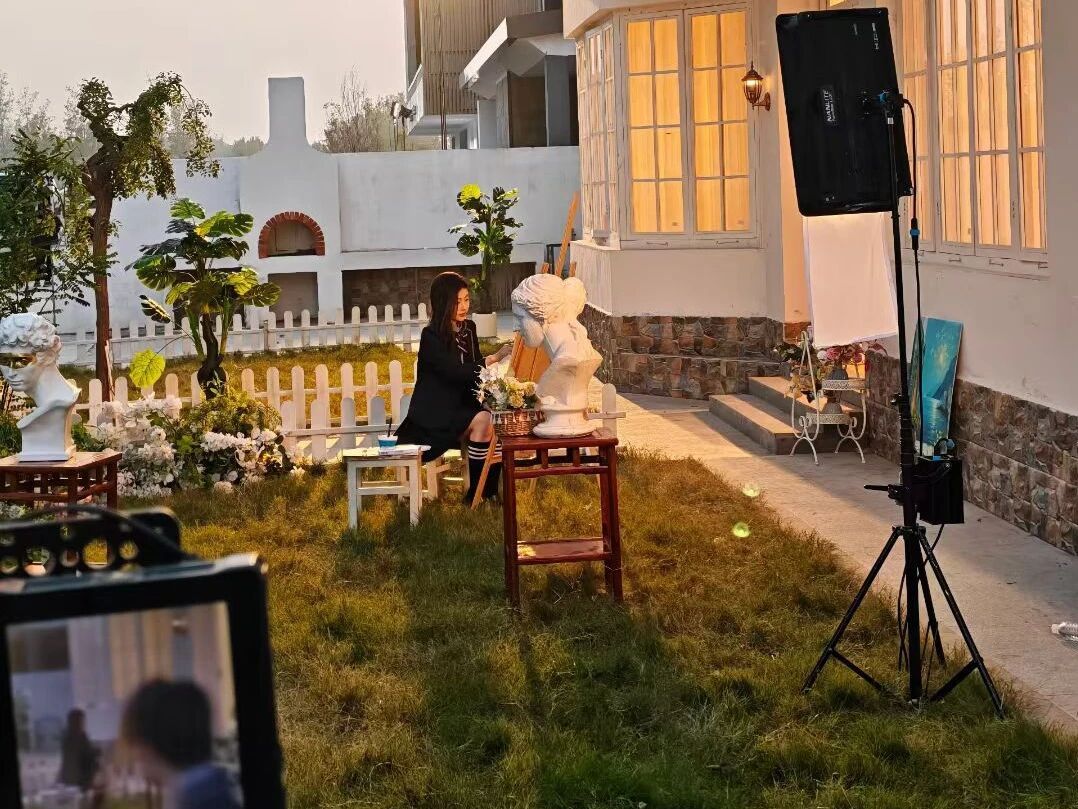 郑州：3600年古城，平均年龄仅34.7岁！网页链接建城3600多年，常住人口超