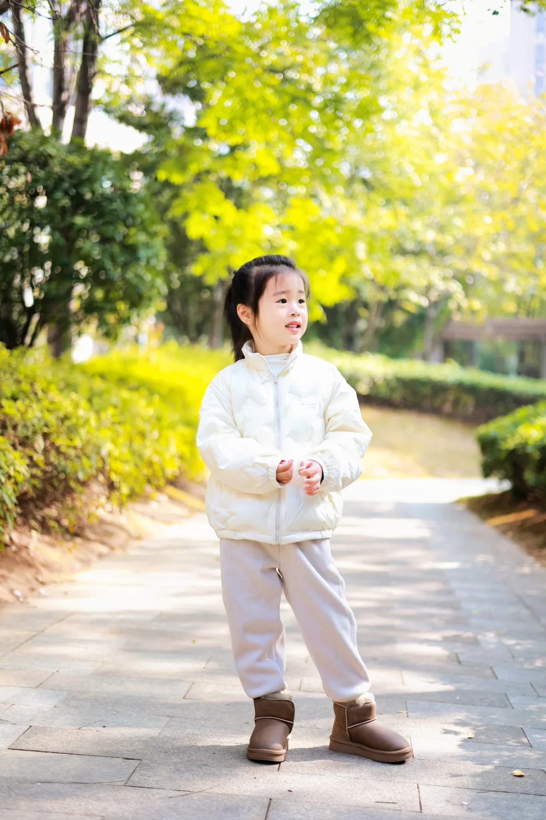 公园踏秋🍂 拍到了深秋的氛围感
