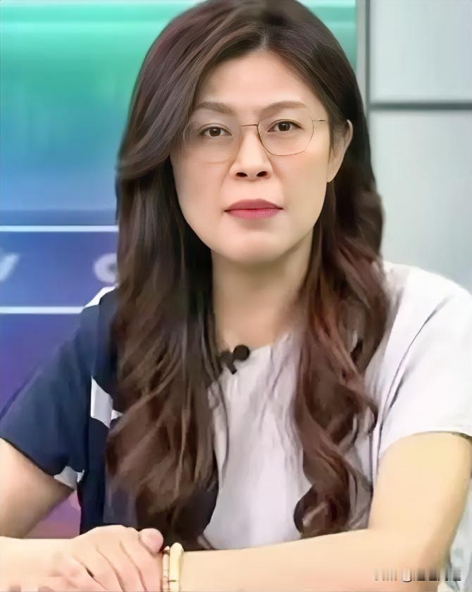 郑丽文：美国是恩人，大陆是亲人，我不能两个都选吗？
 
1月28日，中国台湾地区