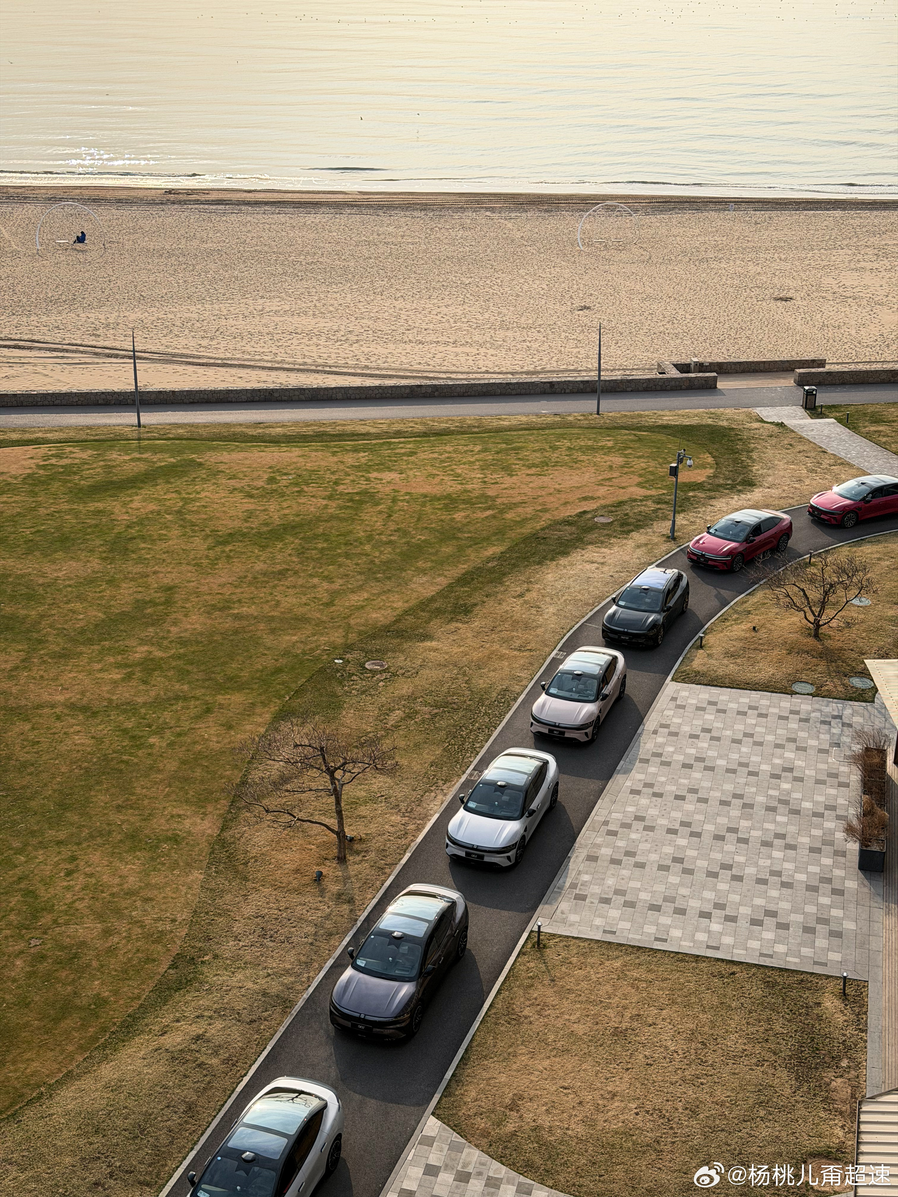 阿那亚✖️极氪焕新款007/ 007 GT，没堆配置搞噱头实实在在解决用车痛点具