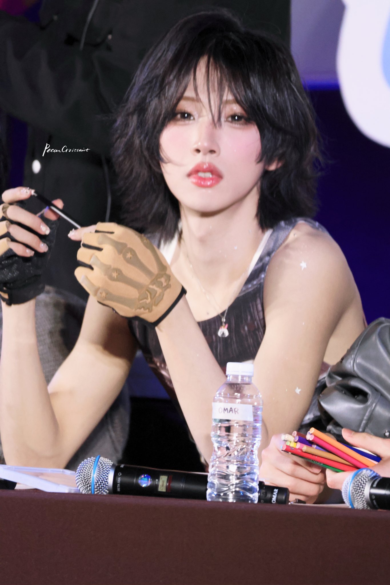 【twi】Next1de胡烨韬饭拍获得外网好评 