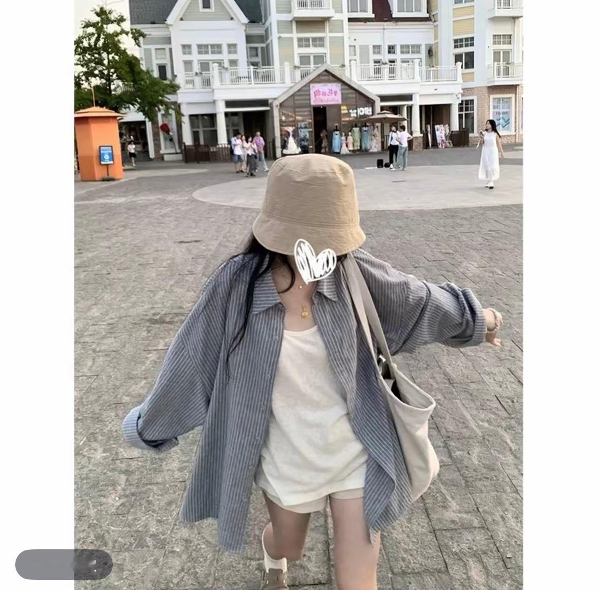 宝贝们帮我选个衬衫外套～ ​​​