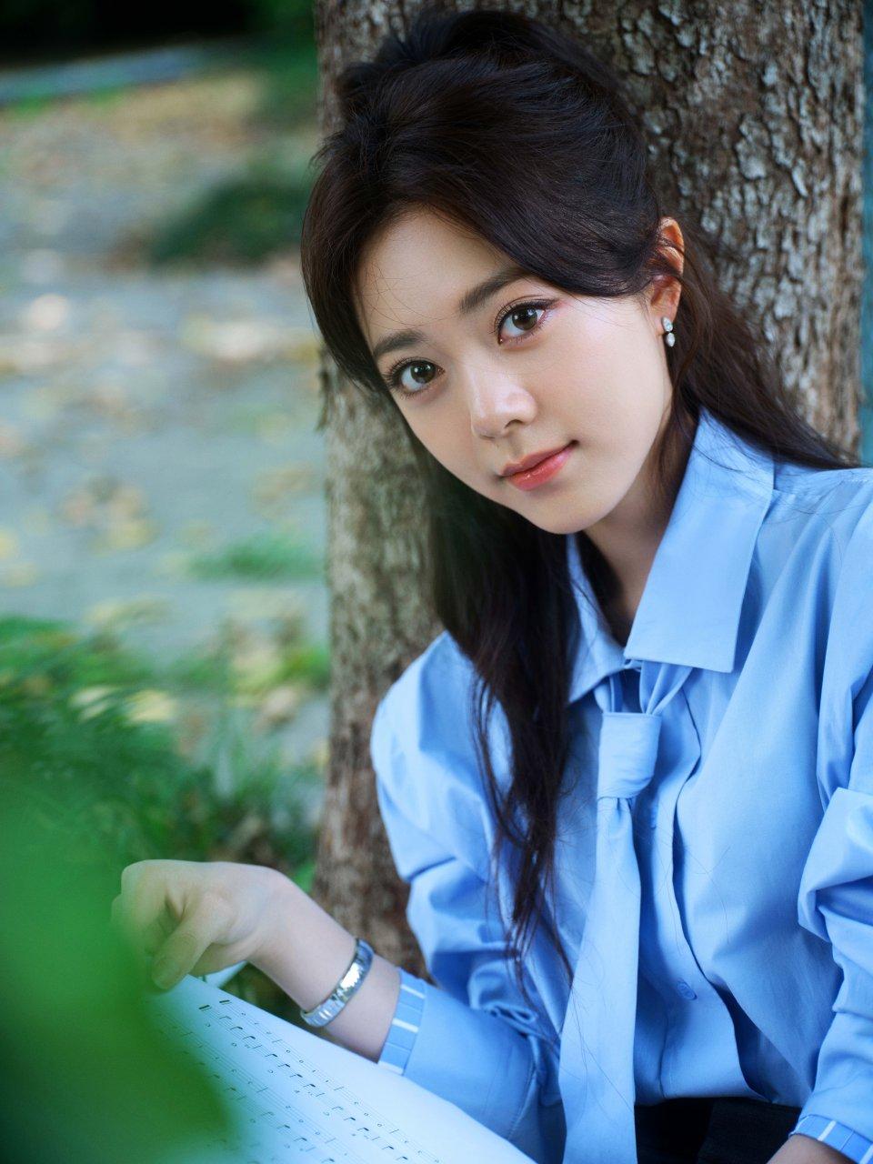 清澈 明亮
