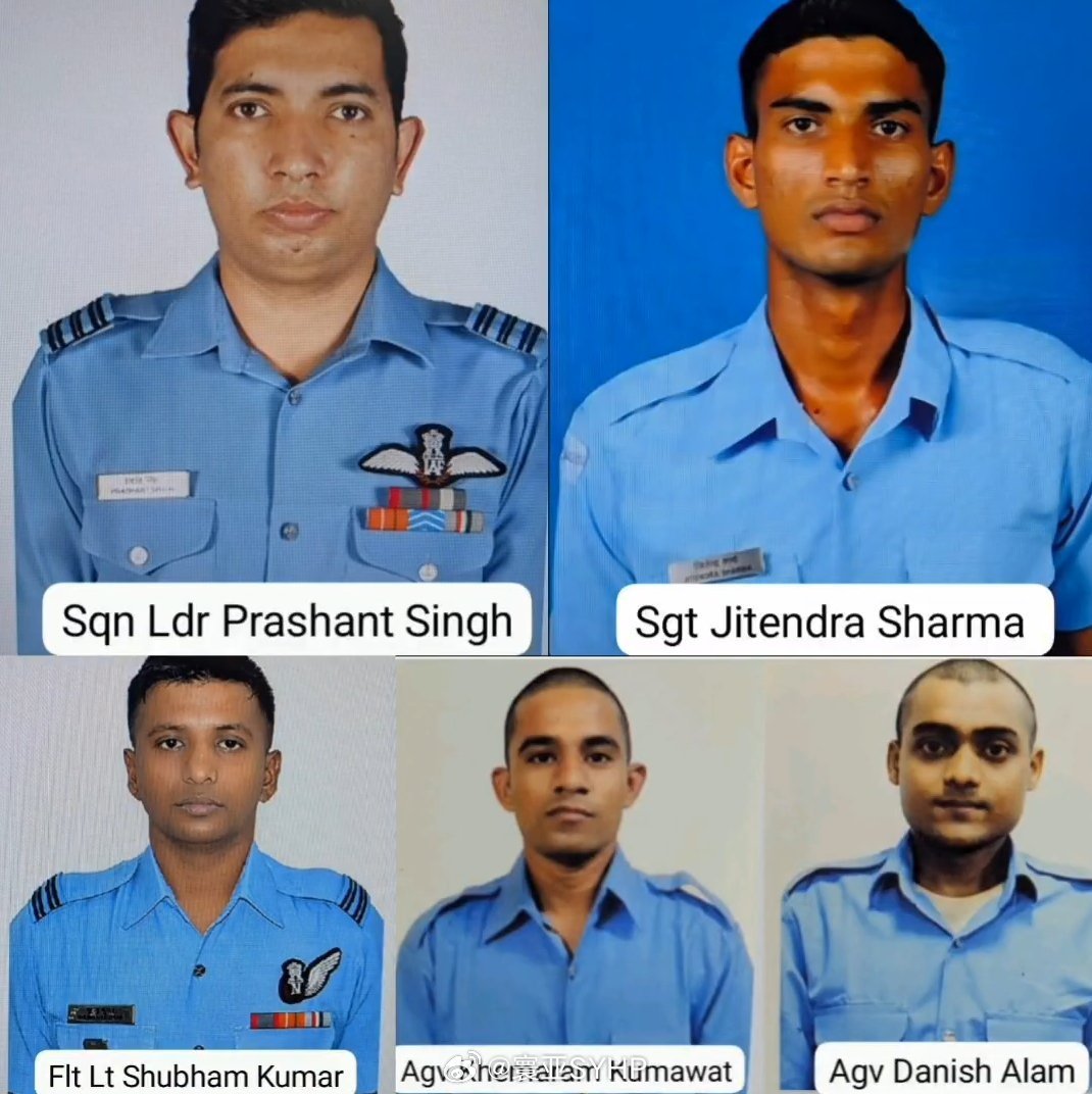 印度空军一架运输机坠毁更新后续：5人死亡1人受伤今天，印度空军一架安-32运输机