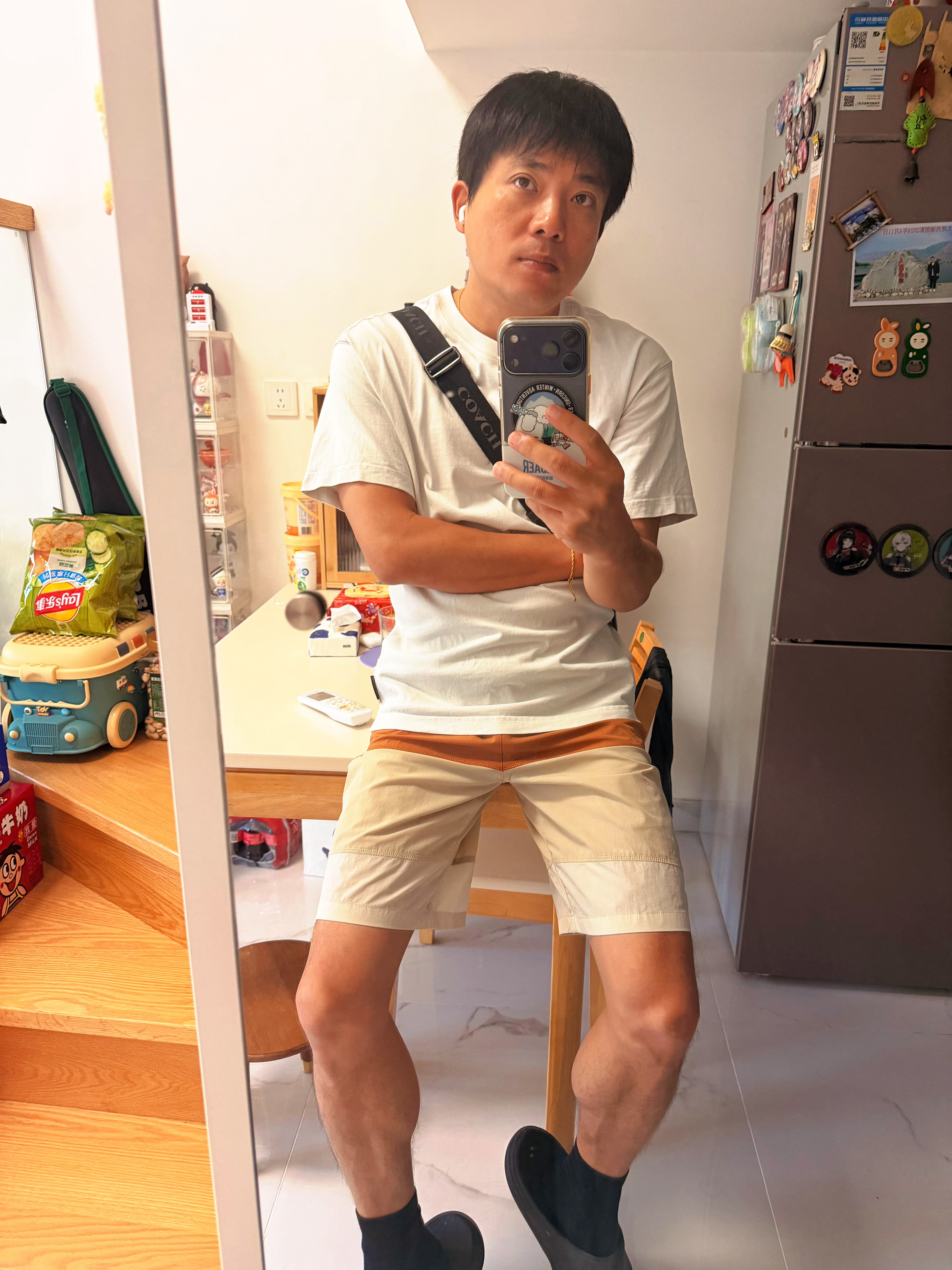 因为调休，明明今天周一，可是今天是周二(๑>_