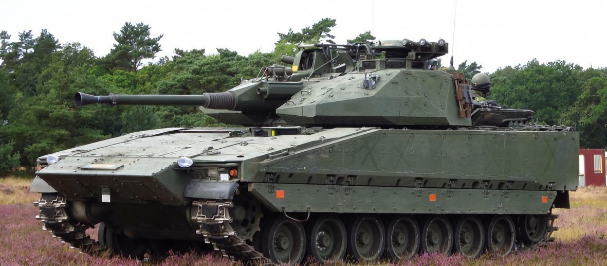 每天认识一件兵器 瑞典CV-90步兵战车CV-90步兵战车是瑞典于20世纪70年