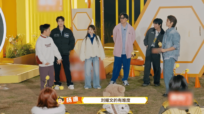 穆祉丞反应超快 文哥的歌前奏刚起，穆祉丞瞬间认出来，跟着跳的动作卡得超准，反应快