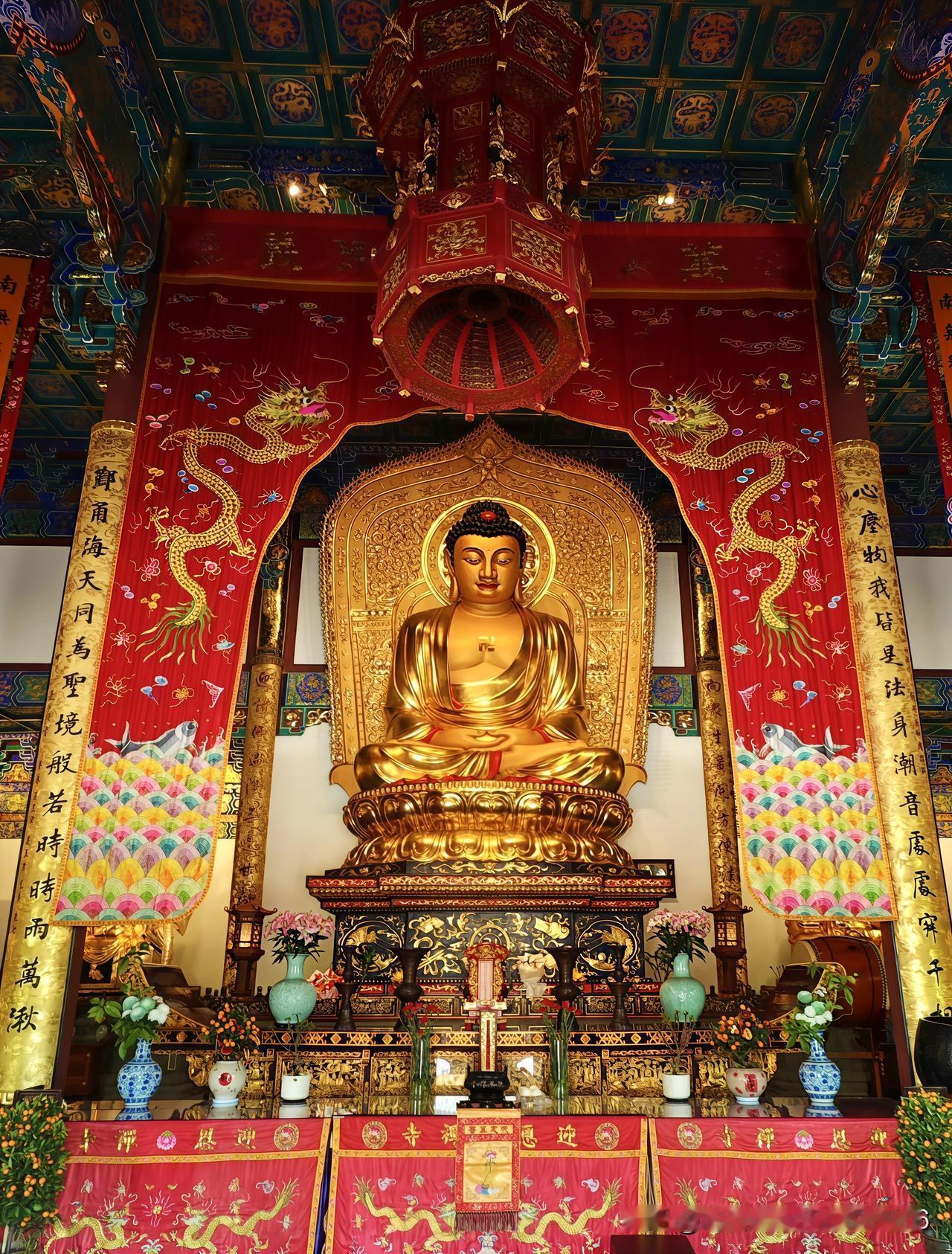 今年春天最想实现的心愿 三餐安稳，睡眠踏实，身体没病痛，心里没大事。钱够花，事少