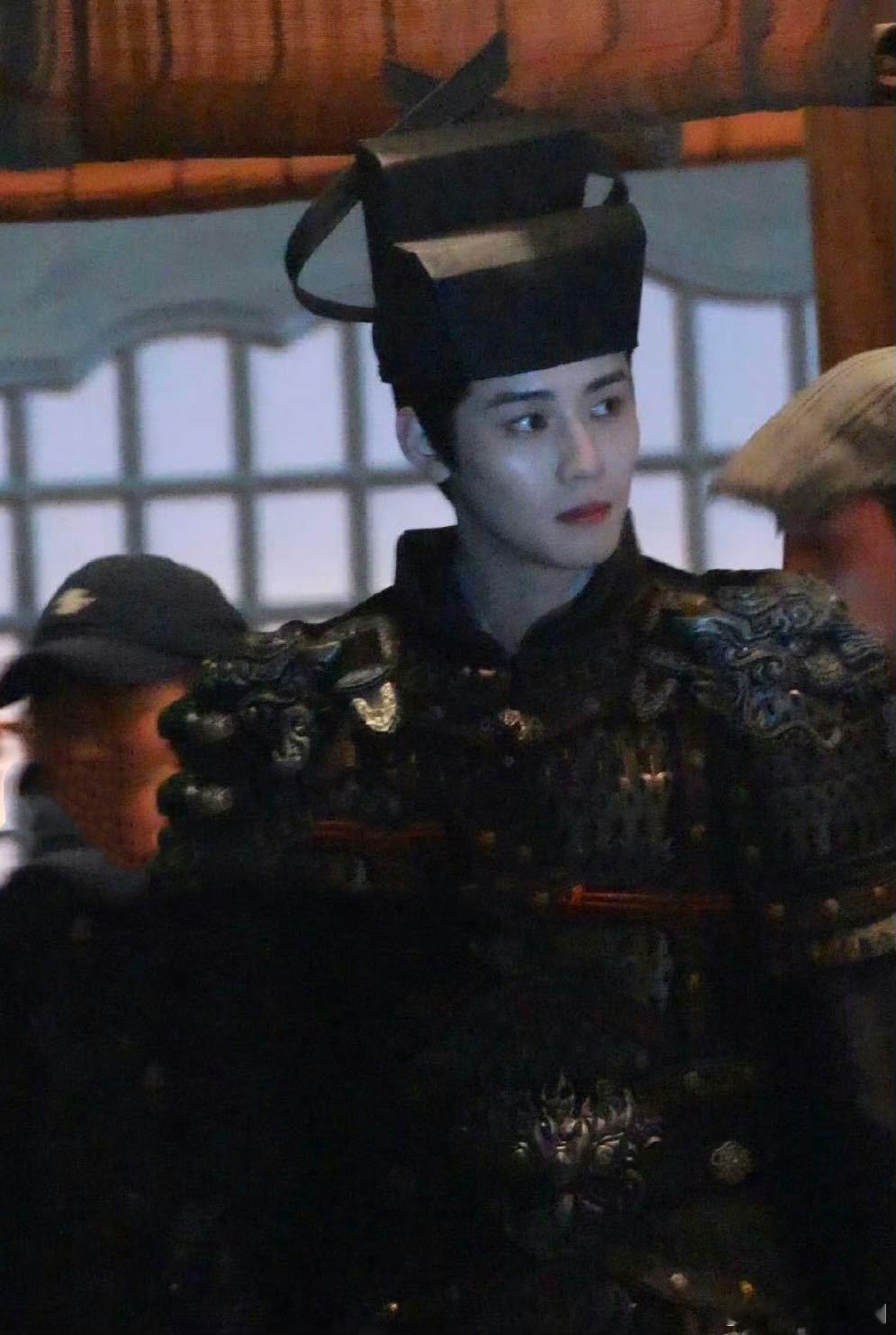 田曦薇任豪逐玉同框路透  田曦薇任豪同框路透生图 田曦薇任豪路透来啦，这俩人站一