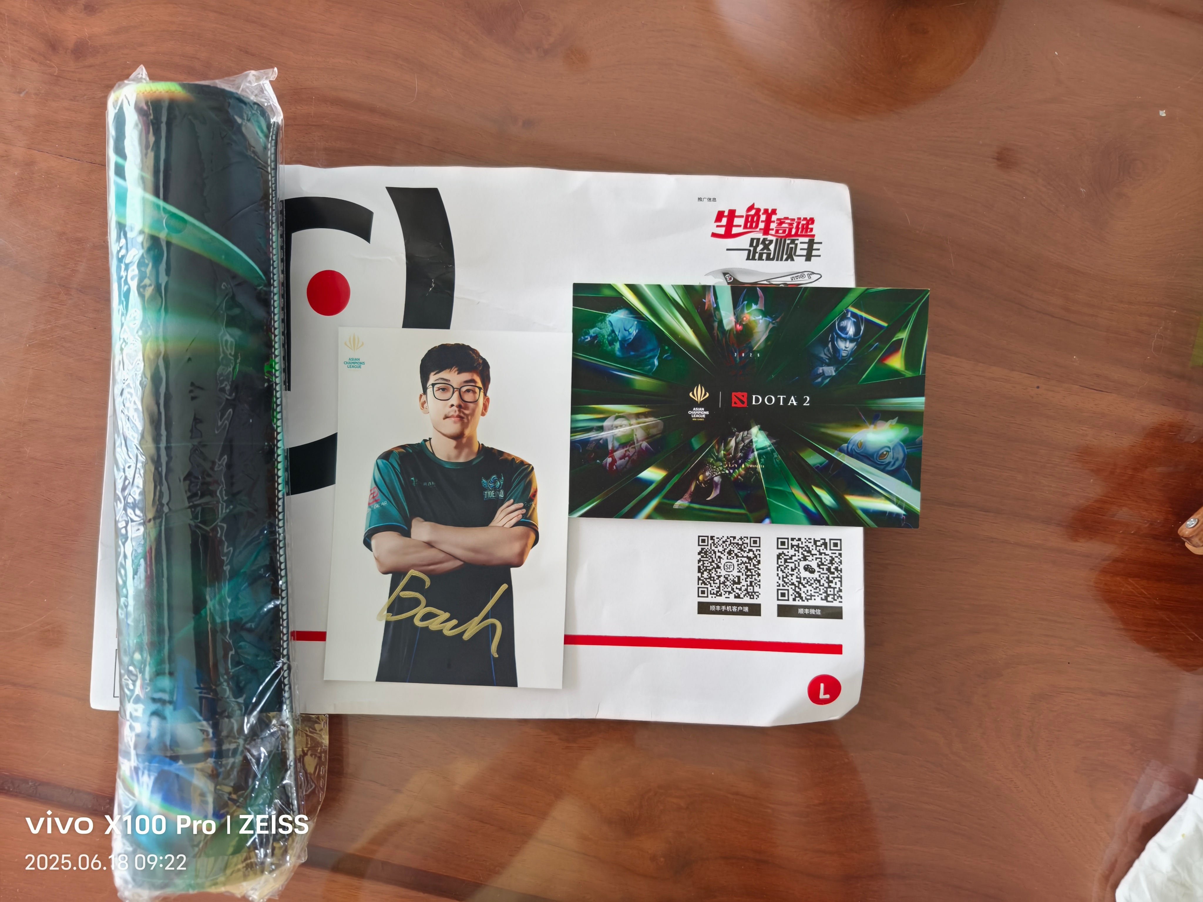 收到了ACL官方的礼物～老熟人签名 ​​​