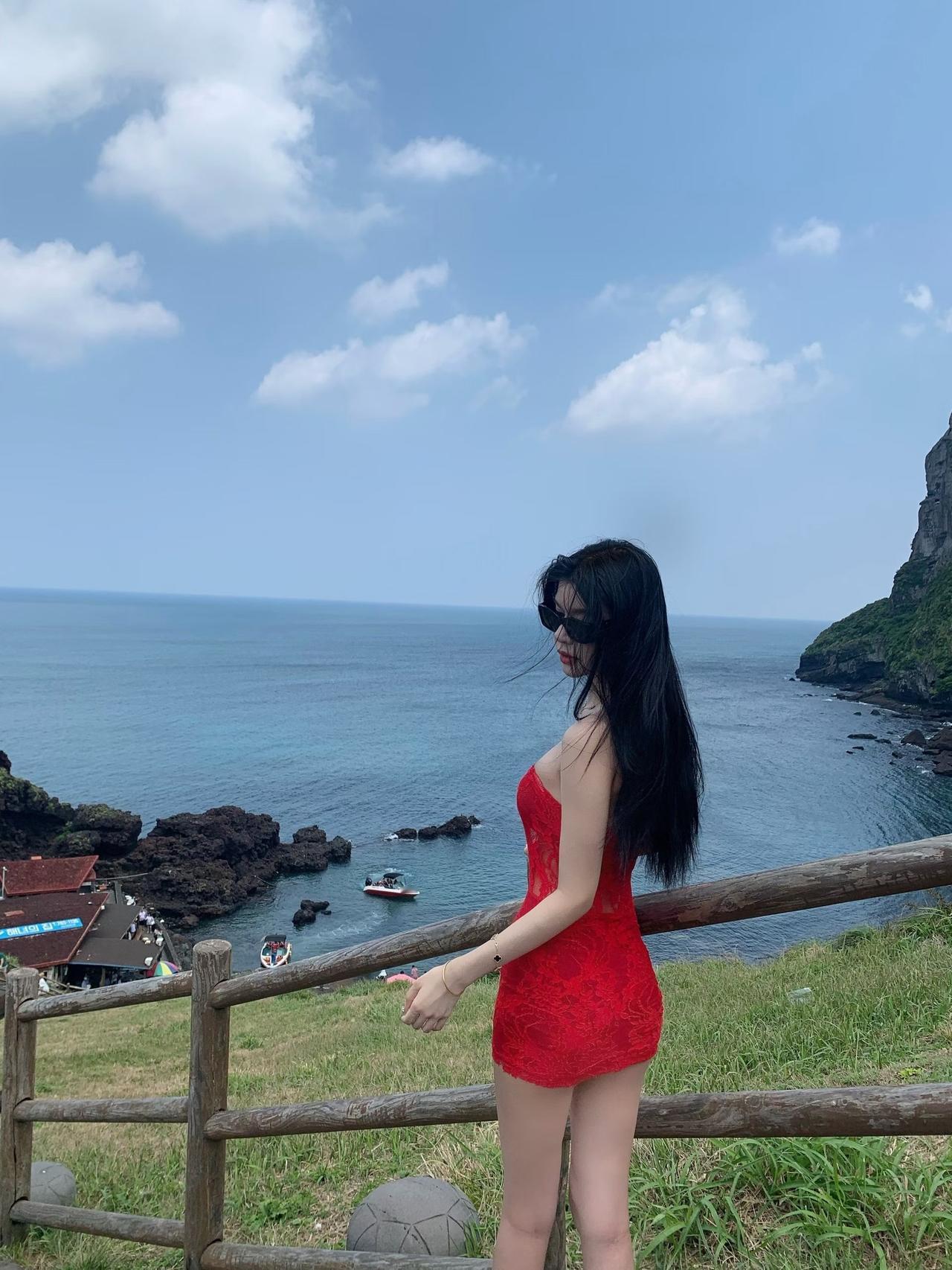 86年的单身小阿姨
问问你们眼中最美的人妻是什么样子的？
39岁年纪大不大？
你