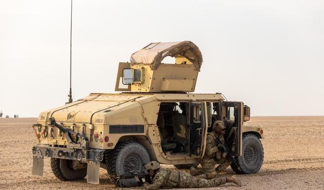 伊朗守军坚守的哈尔克岛有29平方公里，第二次世界大战著名的硫磺岛面积21平方公里