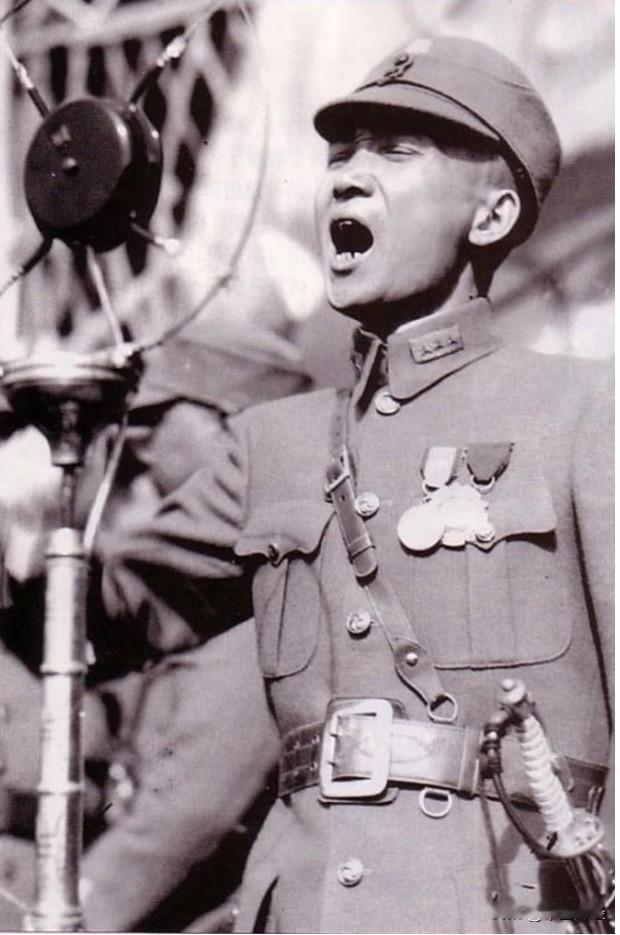 【抗日战争：上海】打仗亲兄弟，上阵父子兵！

在抗日战争中，特别是上海保卫战，张