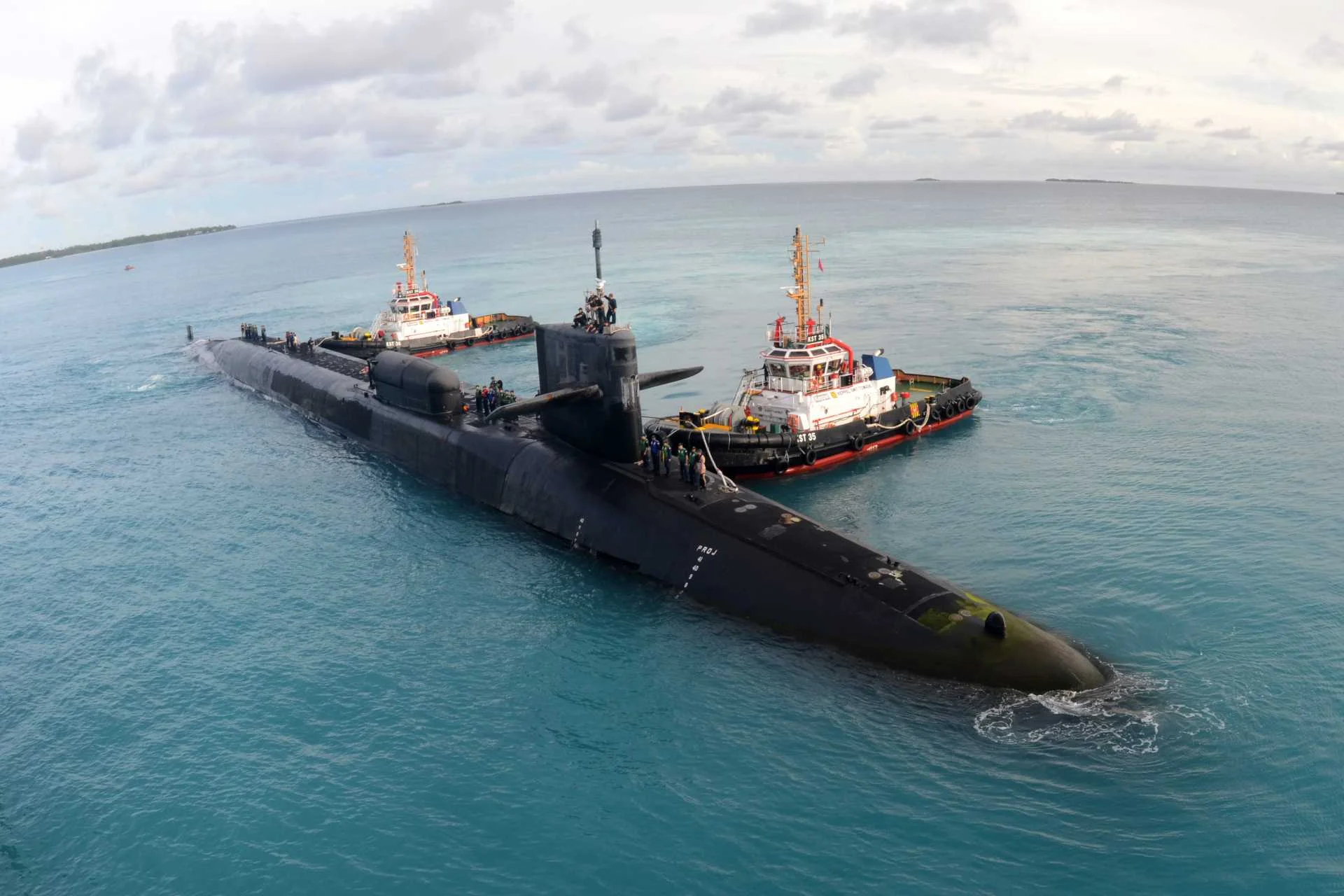 2026年7月27日，美国海军导弹核潜艇“乔治亚”号（SSGN-729）返回佐治