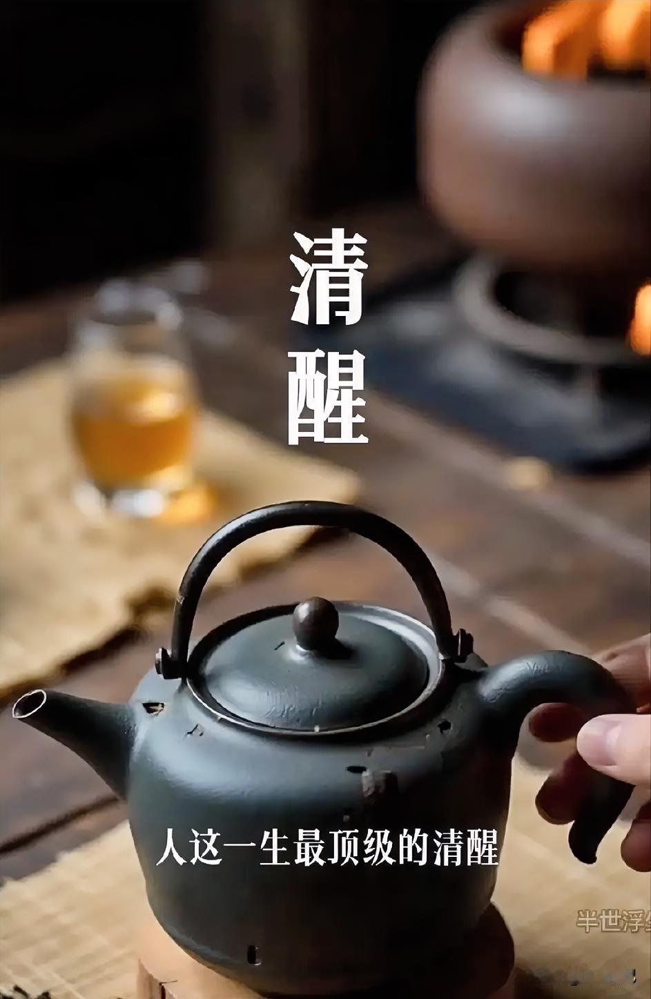 这些年，你们都经历了什么？

“不好意思各位，这顿饭我不能请了。”老周在同学群里
