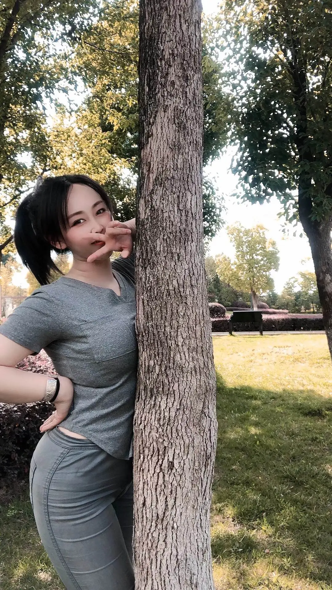如果可以我真想闪婚，真的我只是想让自己不再麻木。