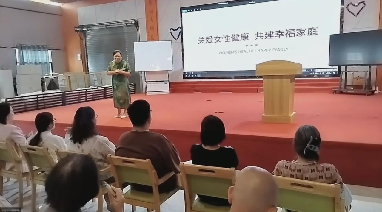 9月3日上午，弟子班凉山密训

1.参观心伙伴凉山中医营地第二营地场地和设备
2