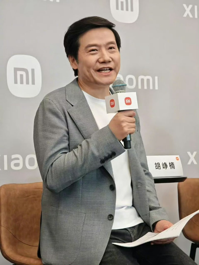 5月21日晚，小米集团召开人车家全生态新品发布会。发布会后，雷军在接受采访时表示