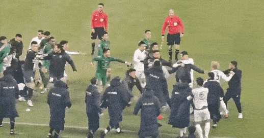亚足联今日正式公布浙江vs武里南冲突处罚：浙江队董宇停赛6场，姚均晟、莱昂纳多停