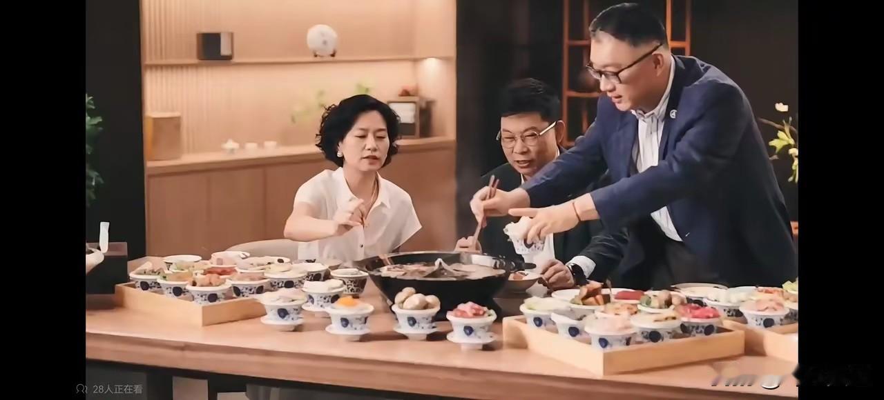 是金子到哪里都会发光，你成功了大把的人孝敬您！
