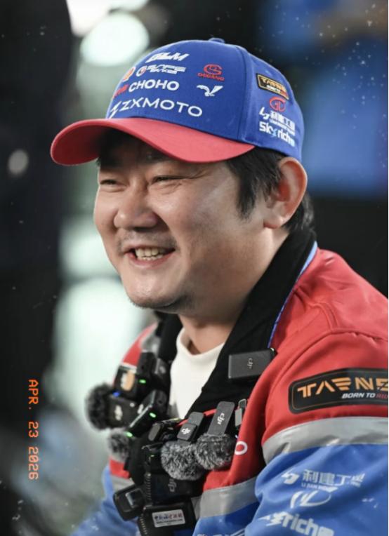 银川那台直接干爆缸的张雪820RR，返厂拆解结果出来了。
 
说出来都觉得离谱，