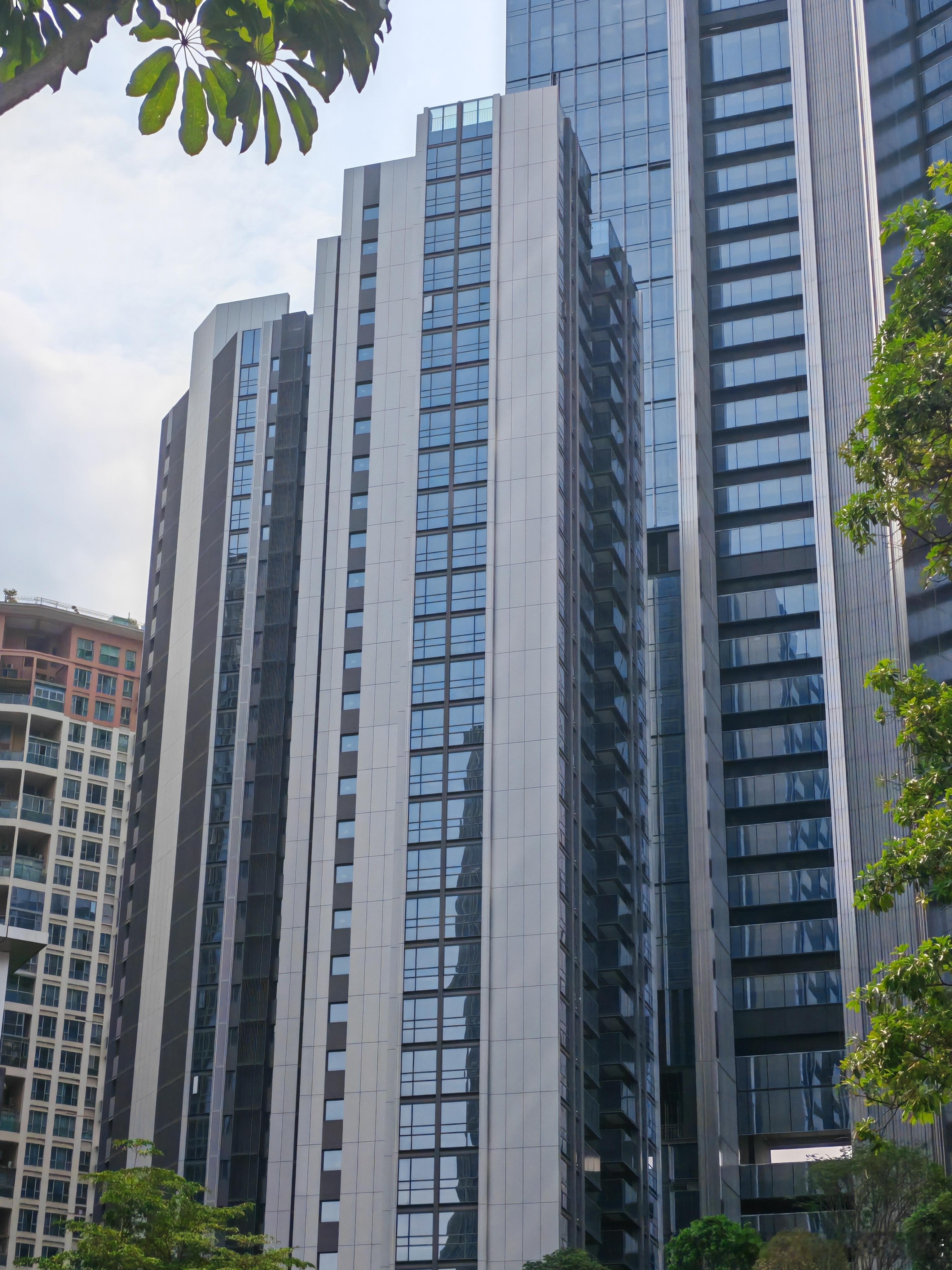 鸿荣源胤璇，2024年5月开盘，2027年12月底交房，高达3.5年，真的太恐怖