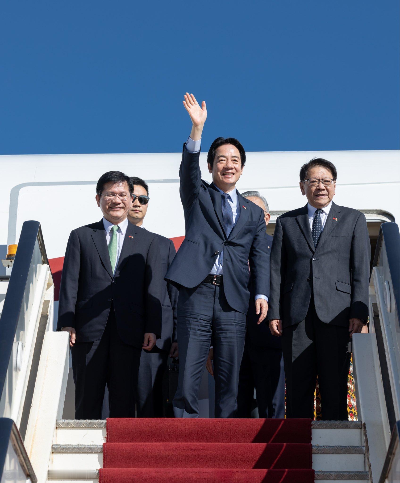 赖清德上演偷渡式外窜闹剧 所谓斯威士兰国王的“私人飞机”，也是台湾当局当初上赶着