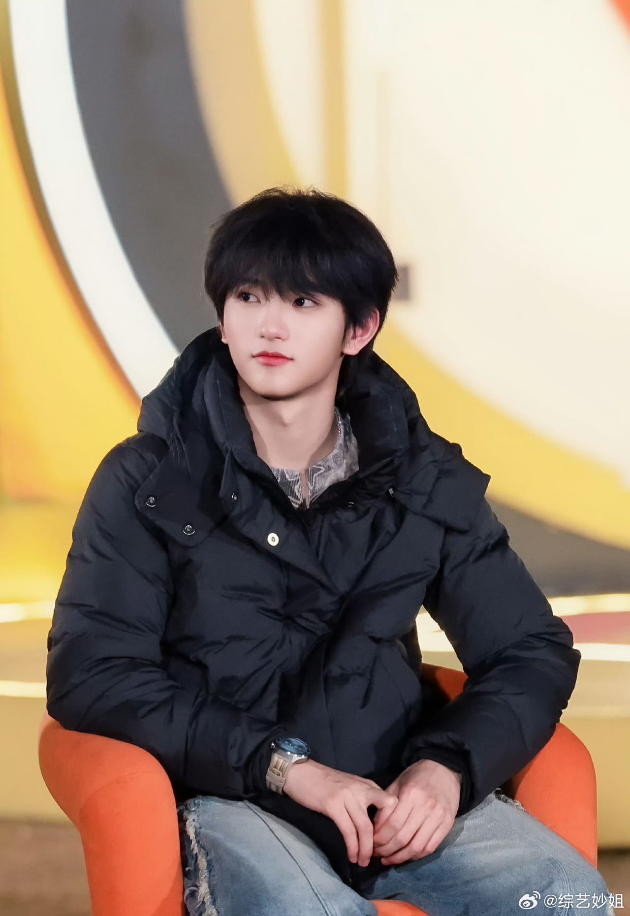 穆祉丞官宣加入周五晚高疯 周五晚高疯你是懂请嘉宾的！请来了帅气与综艺感共存的穆祉