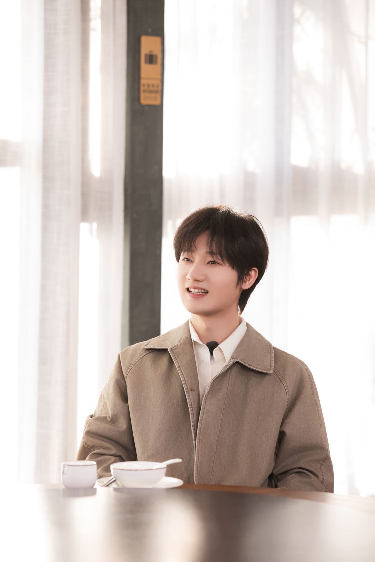 蒋敦豪带十个勤天妈妈团游腾冲 蒋敦豪在《我家那小子2026》带着三位妈妈去腾冲旅