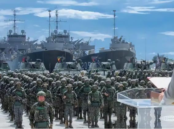 美国军队敢进入台湾，我们就买你美国大豆！如果美军进入台湾十万雄兵！看你美国有多少