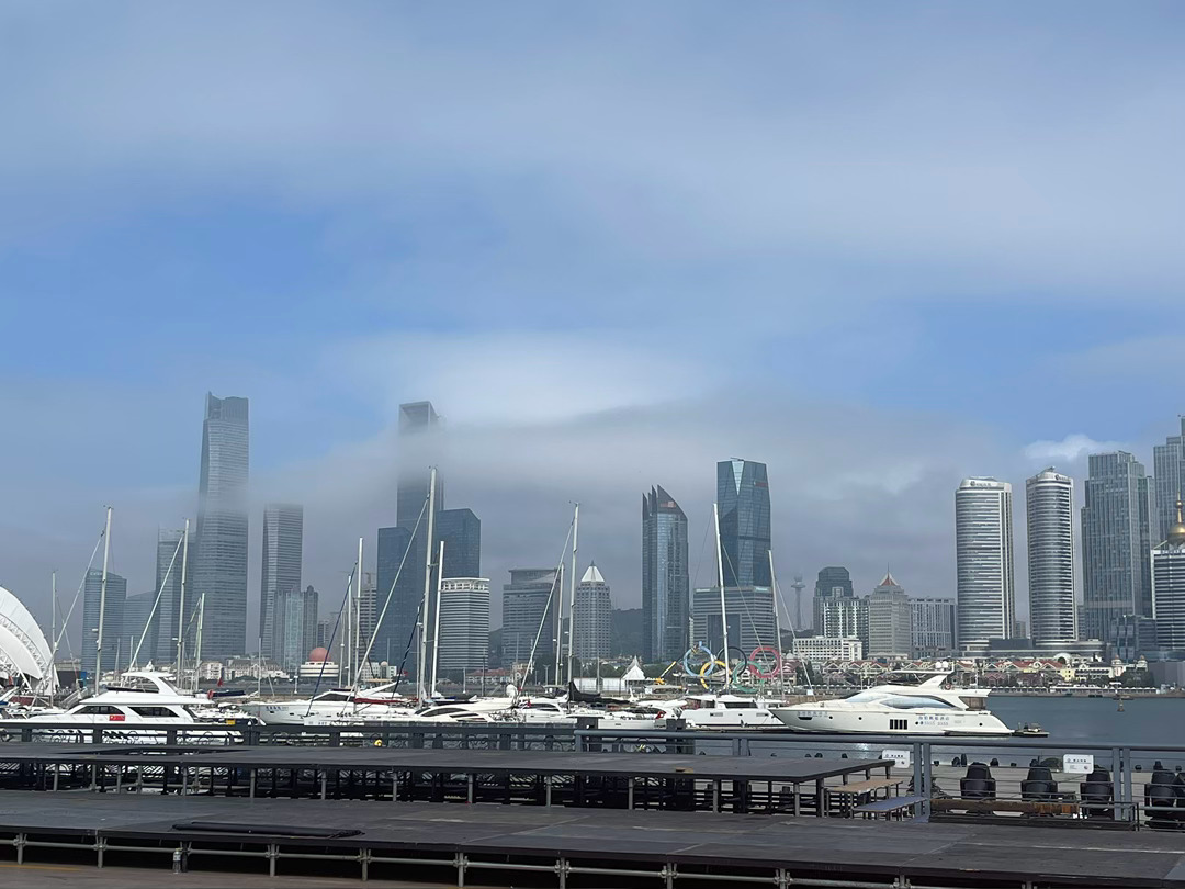 我也分享几张青岛的“海市蜃楼”吧～☁️☁️