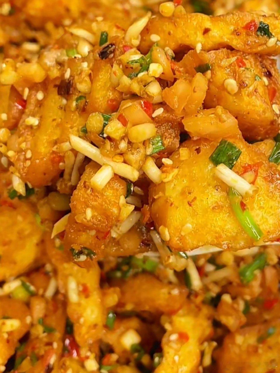 你以为吃的是素菜其实全是油脂薯条，锅巴土豆，真正的热量炸弹！我有段时间特别爱吃锅