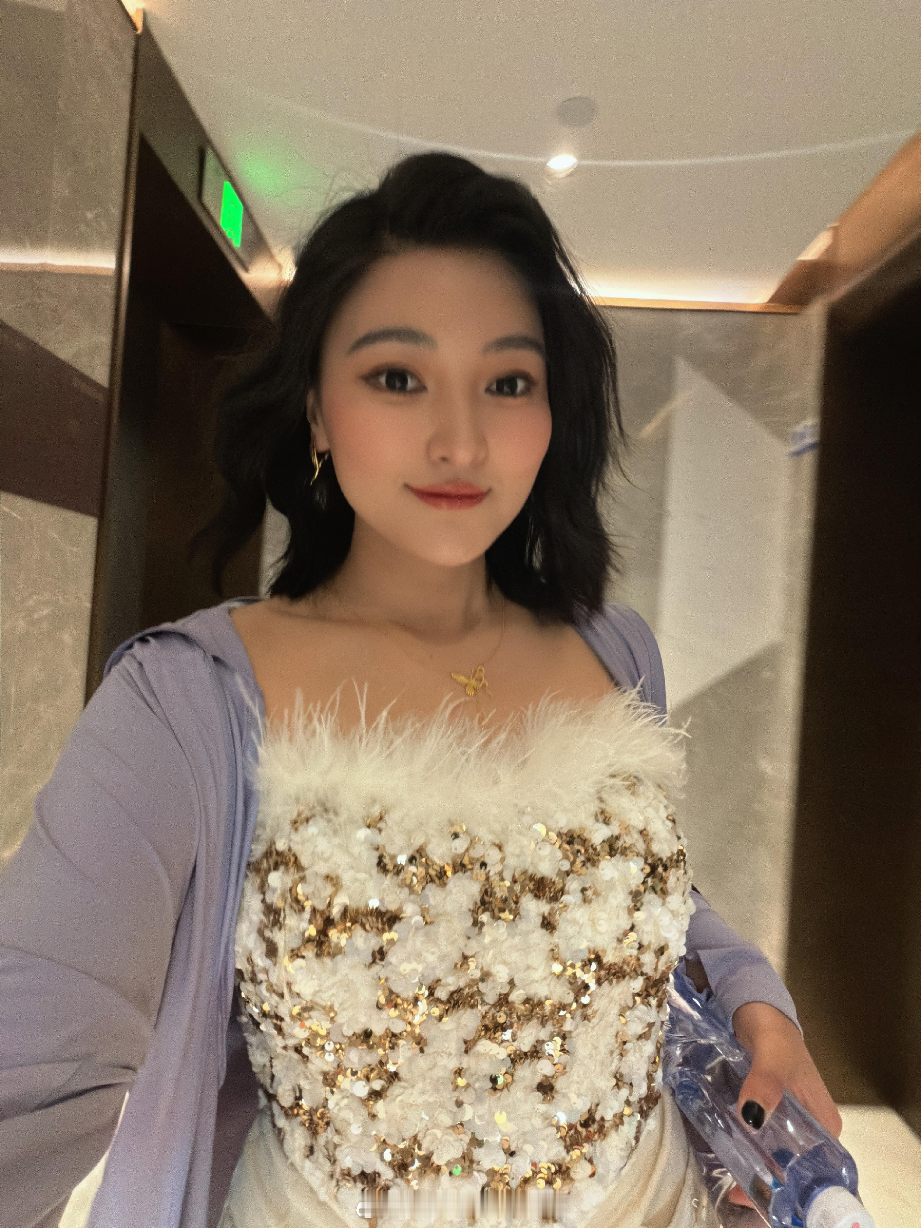 出发咯 去车展 哒哒哒 北京