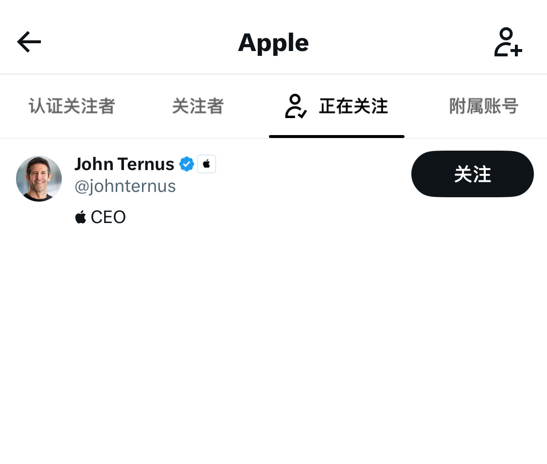一句hello，就能在社交媒体上引发超5700万次的围观，并获得44万点赞以及3