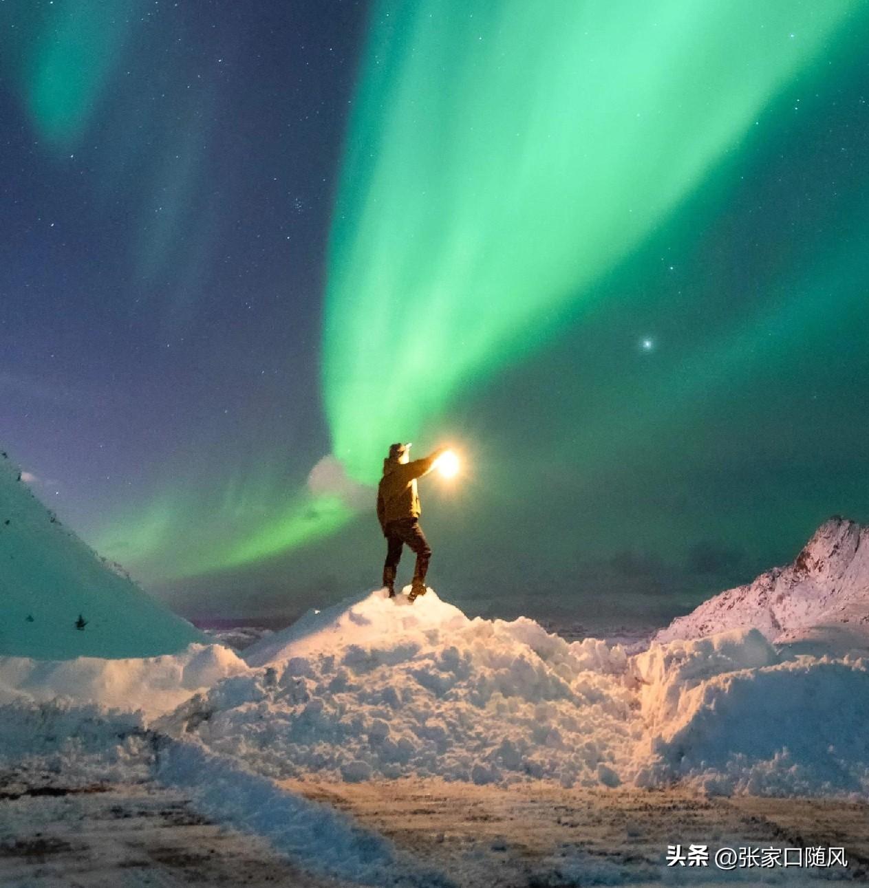 昨天给孩子提前把生日过了，她出生日期是2月29日，所以没法按着身份证填的信息，只