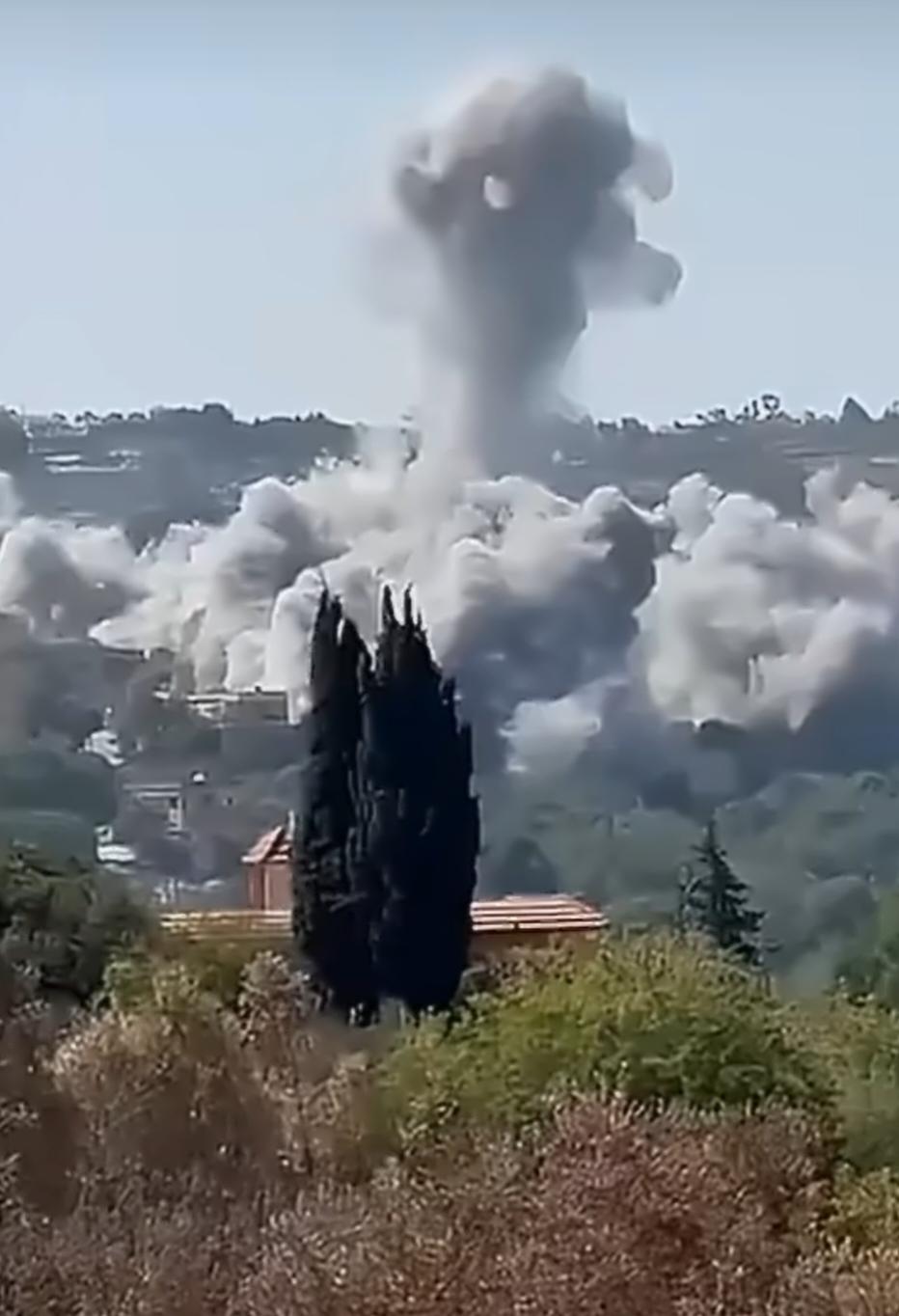 以色列空军对黎巴嫩南部的空袭一直没有停止，这也是伊朗不愿意和美国谈判的重要原因之