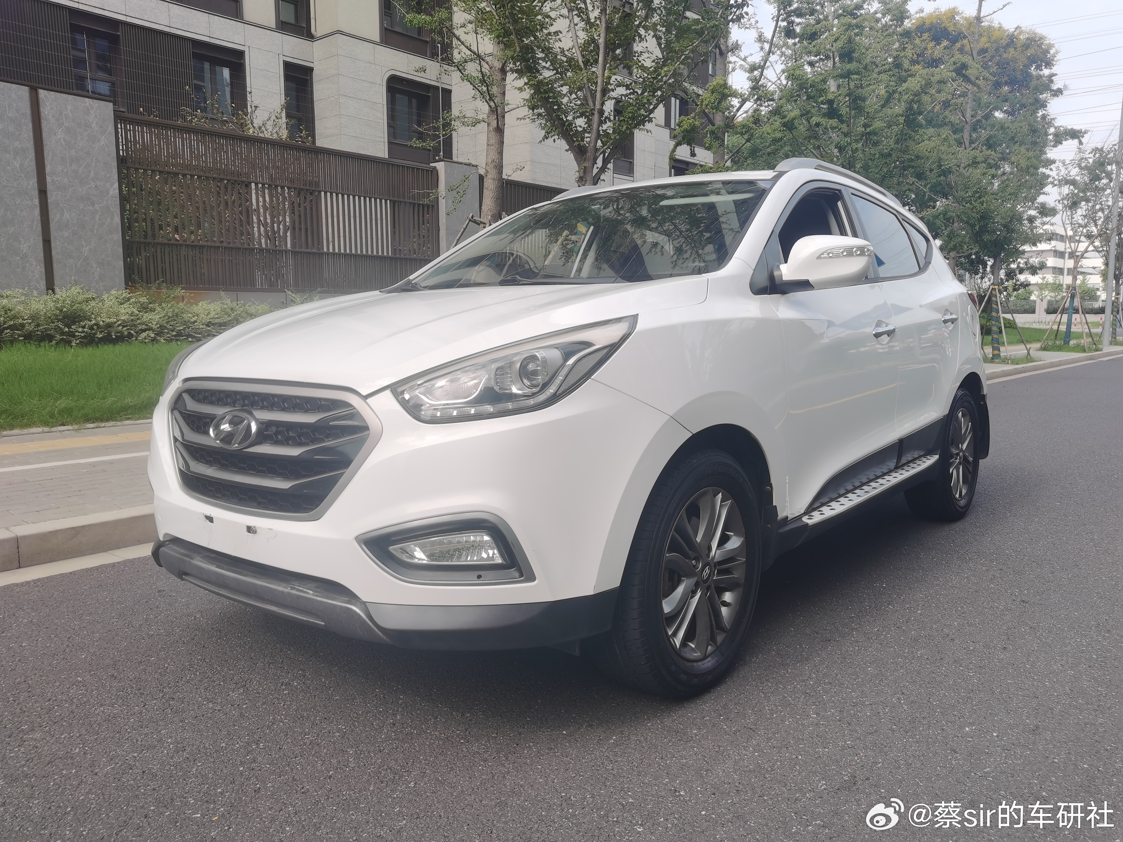 需要一台既价格便宜，又可靠耐用，空间还宽敞的suv来家用代步的朋友可以看过来！2