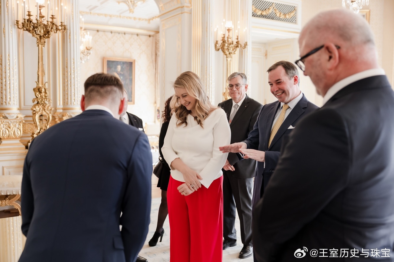 新闻 2026.4.2 卢森堡大公夫妇借复活节来临之际，接见奥勒贝克市场和努斯佩