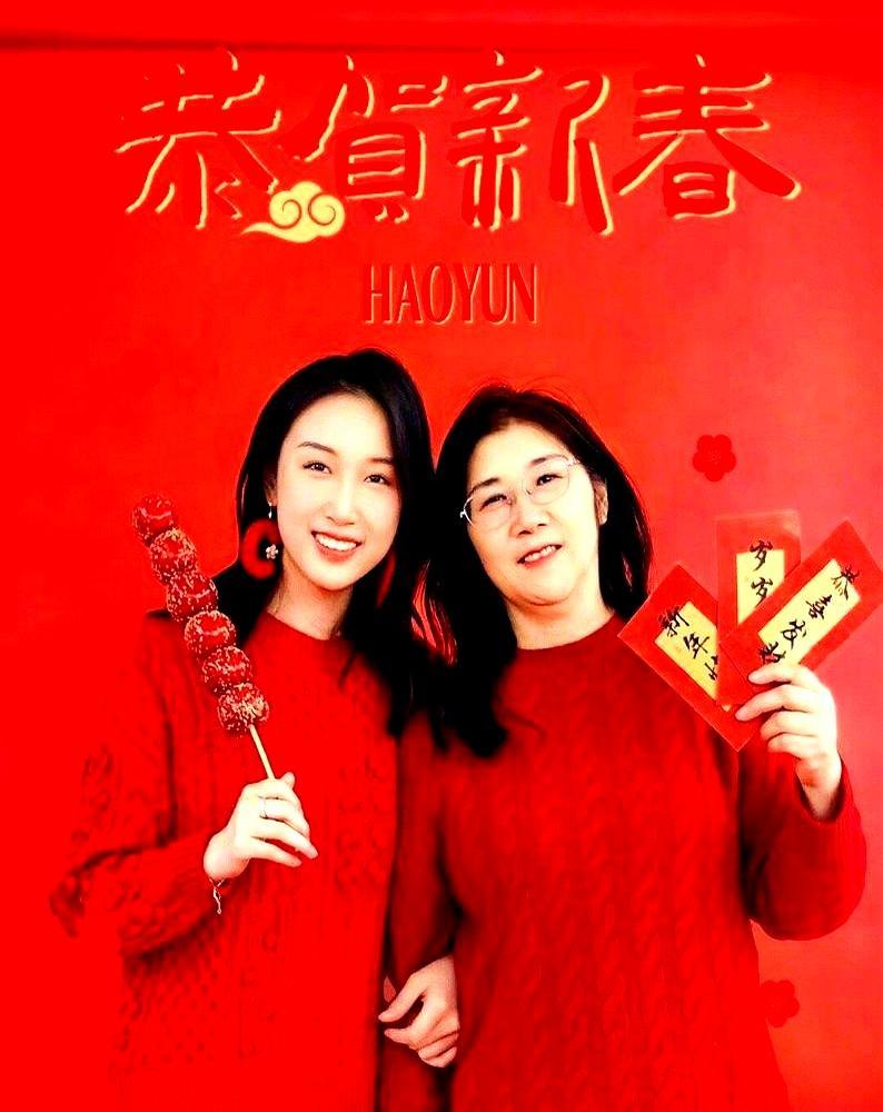 4家公司，51%的股权。这对体坛新婚夫妻的棋盘，远比奖牌来得精密。
 
领证时间