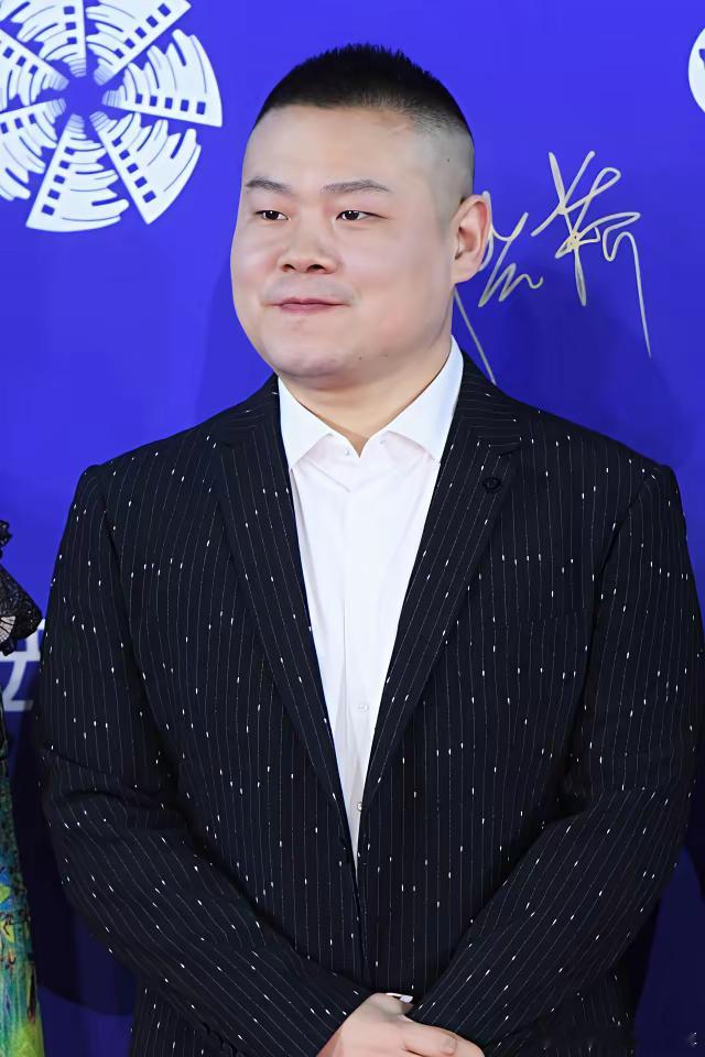 [浪][浪][话筒][话筒]郭德纲又惹祸了，岳云鹏的遭遇再次上演，直播间被黑粉大