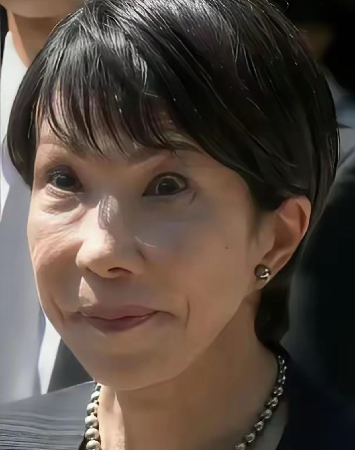 日本突然摊牌了。
东京正式宣布，从2026年7月开始，日本进口原油将100%绕开