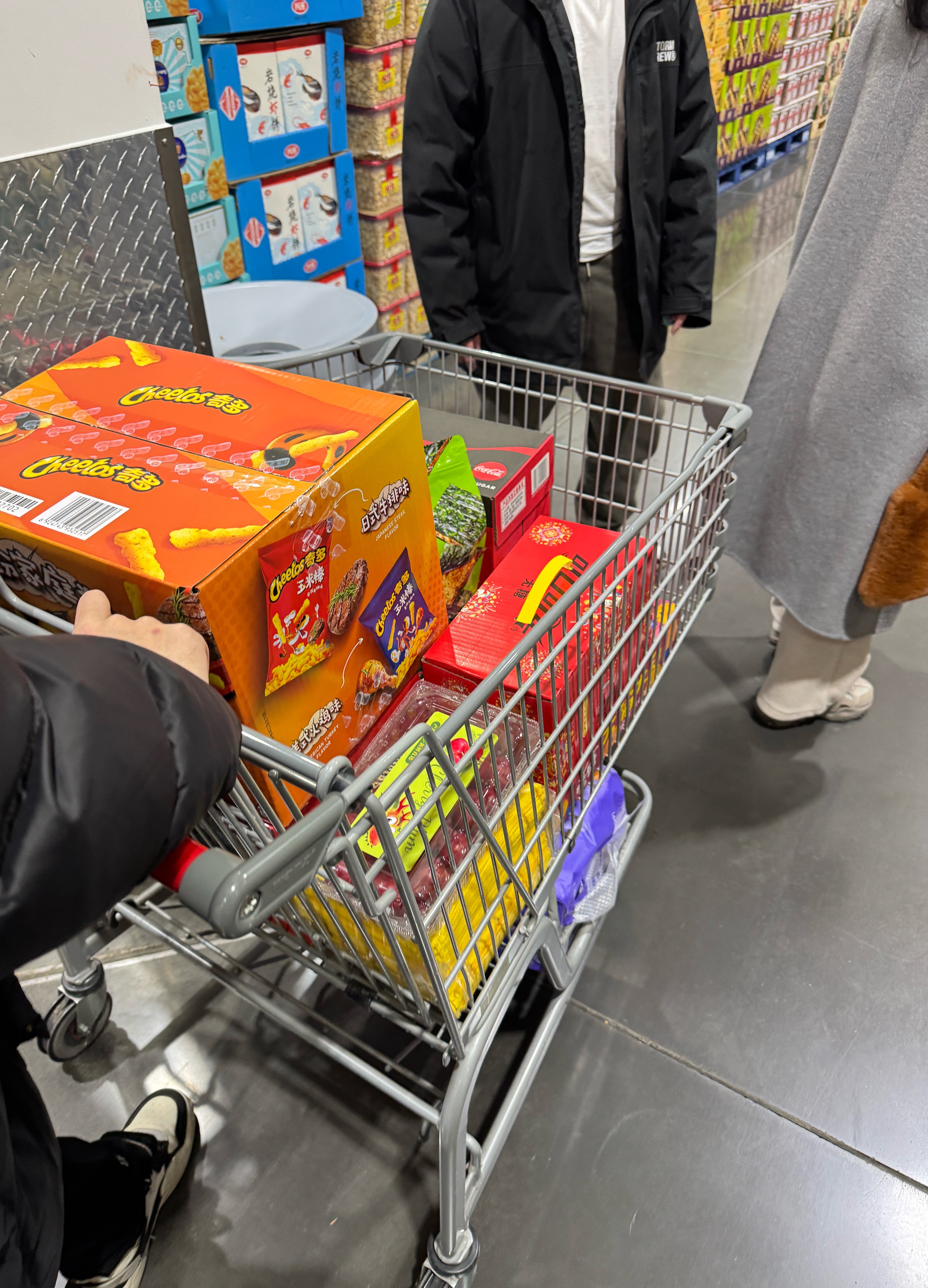 幸福ing跟着老板来买年货