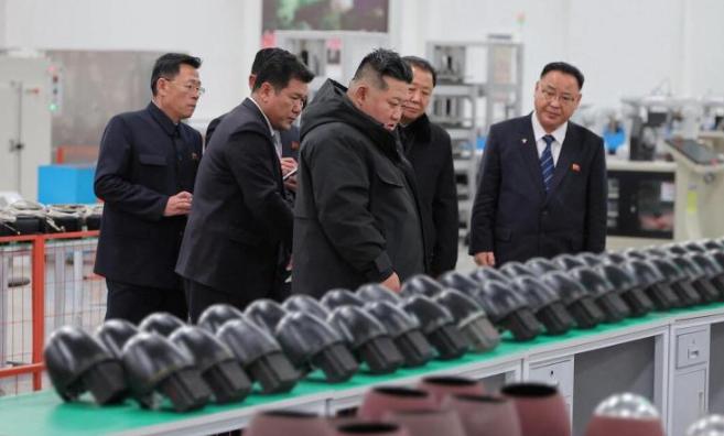 朝鲜向着日本方向发射弹道导弹！当世界将目光投向美国和委内瑞拉时，朝鲜却悄悄干了件