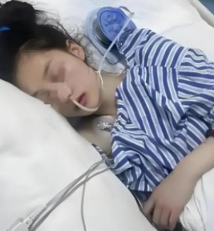 “用力过猛！”6月2日据媒体报道，河南一女子与男友亲热时，因动作较为剧烈，事后不