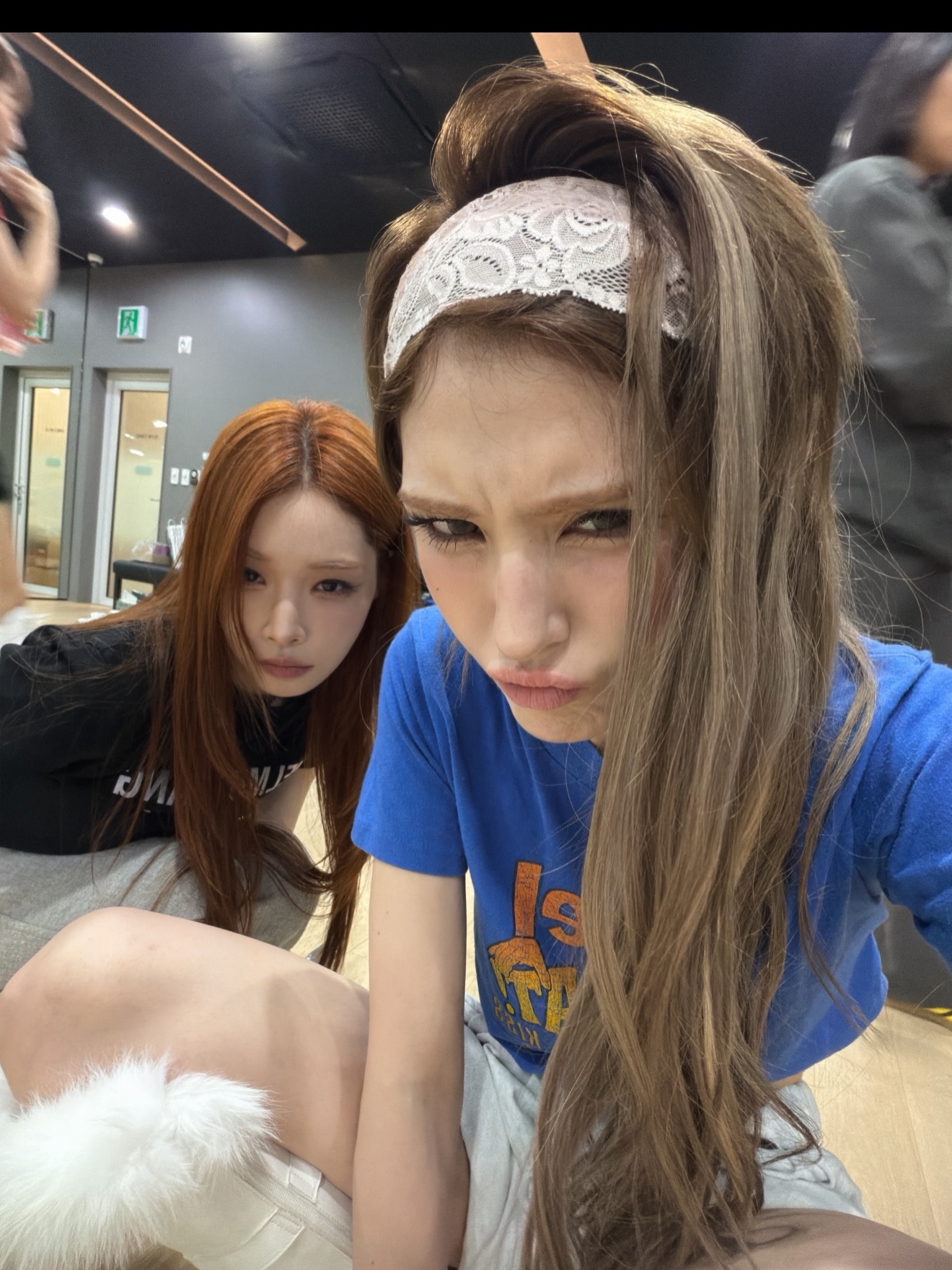 Somi INS更新🖤🤍 