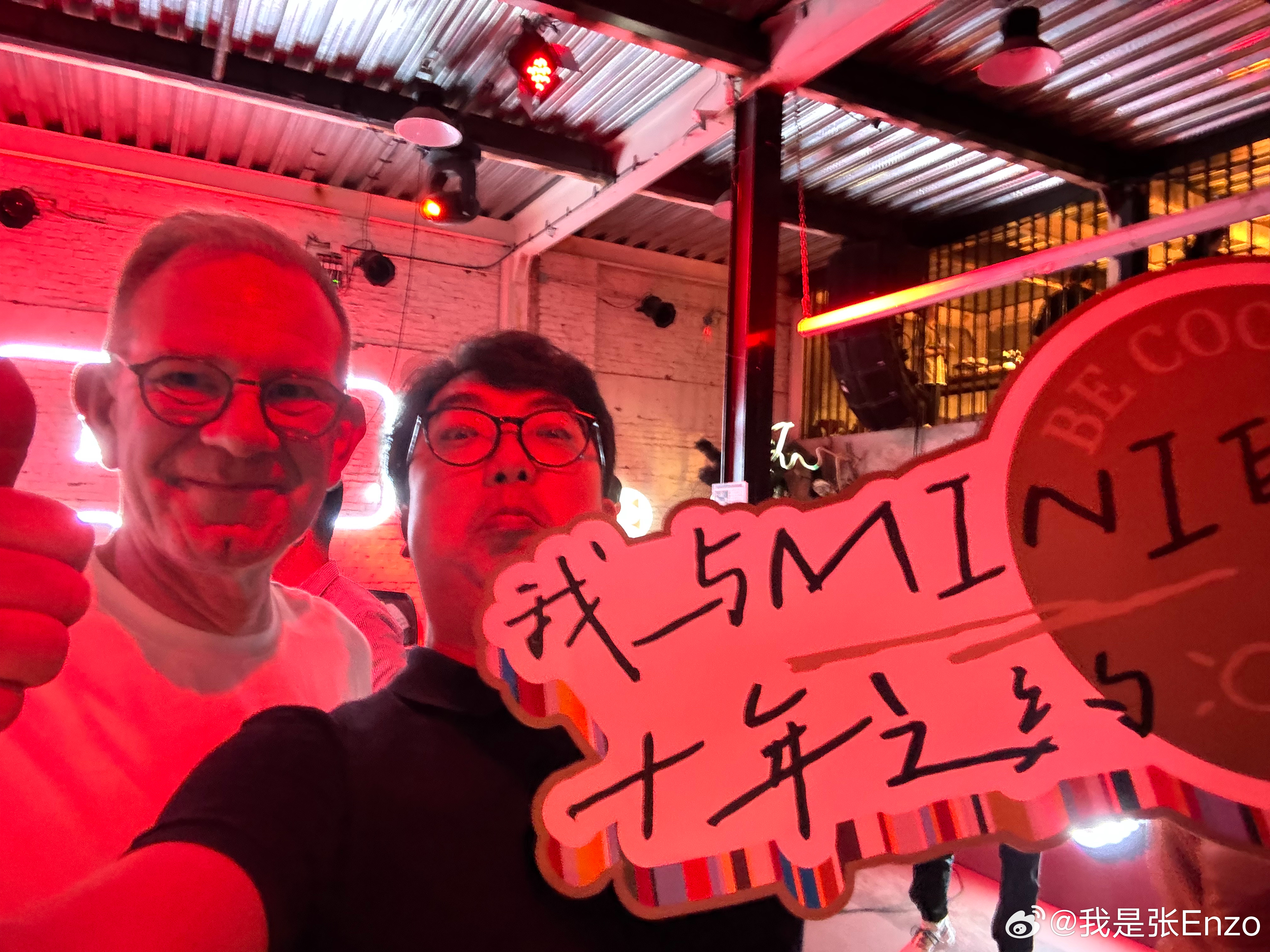 车展上听MINI的设计师Holger聊了几个关于MINI设计的话题，来分享一下首