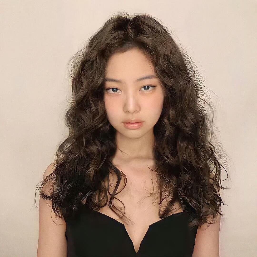 金智妮 ​​​