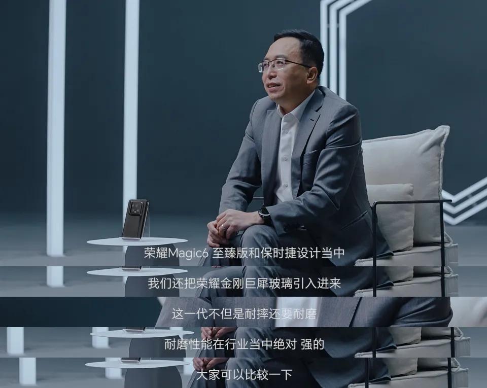 华为和荣耀谁技术更强？网友：实际对比不就知道了？

一直以来，不少小伙伴以为荣耀