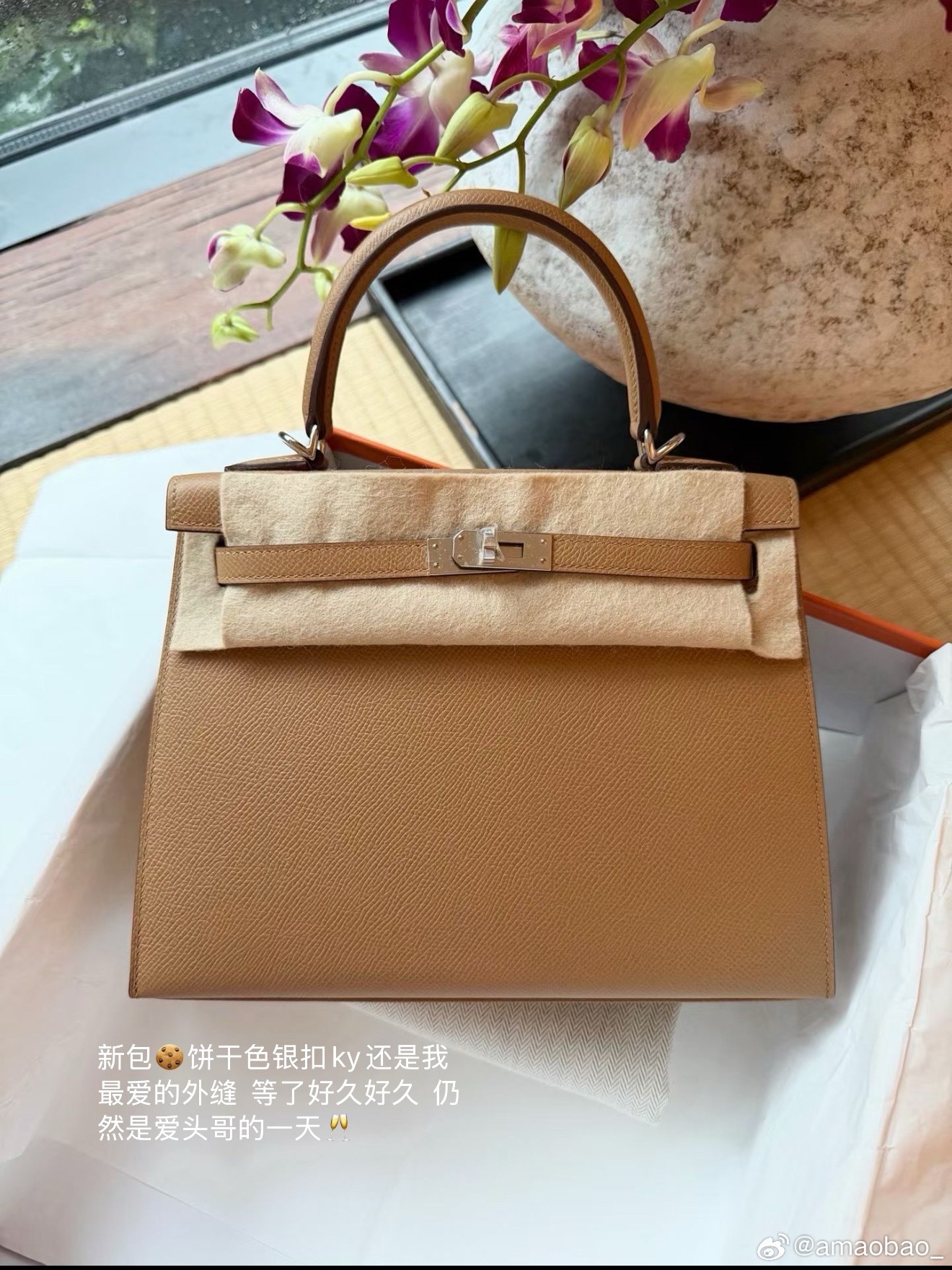 好了我真的要回来了  签了很多好牌子  下半年爽了17pm丢了 我一大堆照片没了