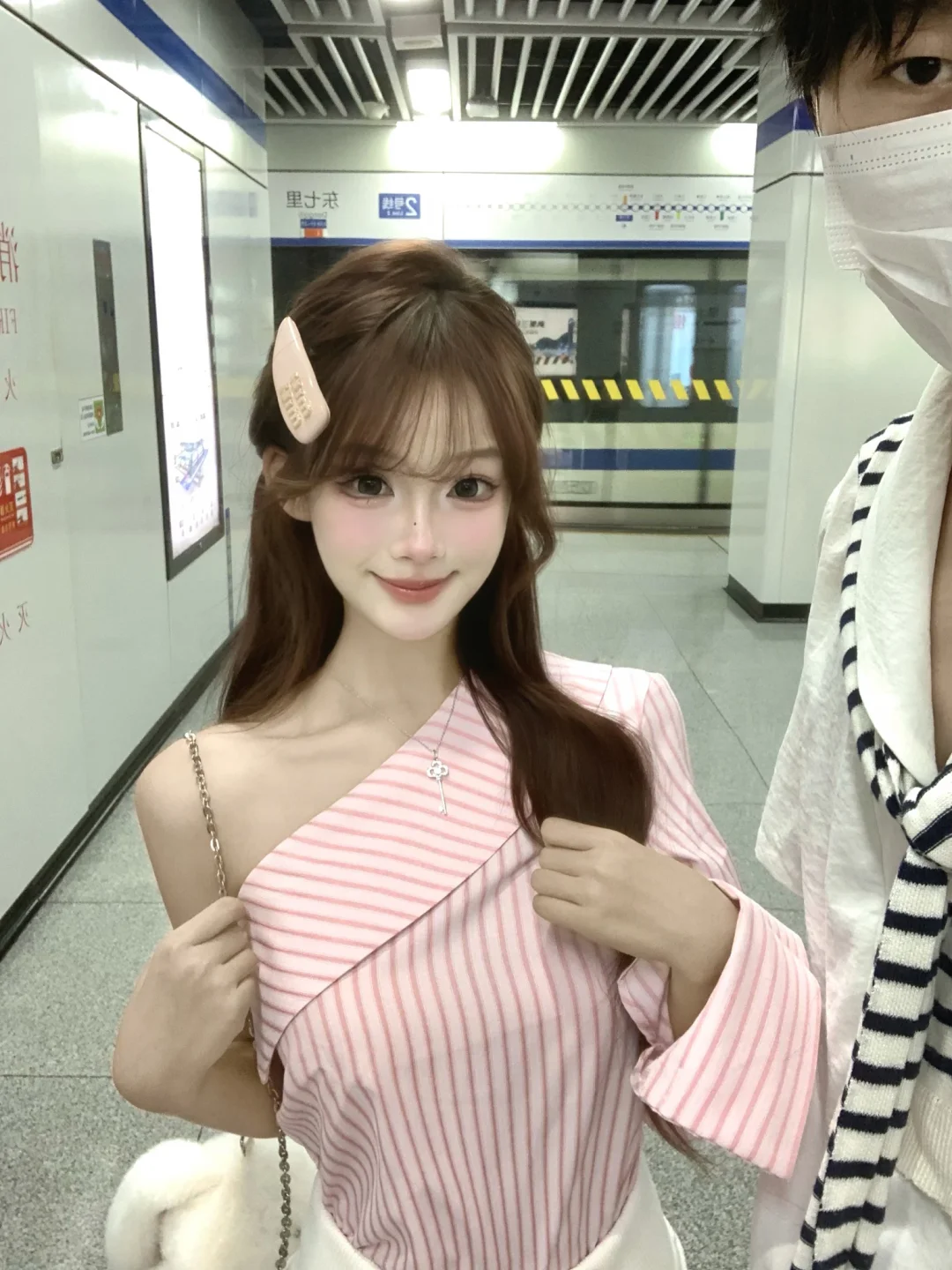 我女朋友今天真的超级漂亮啊啊啊！！！